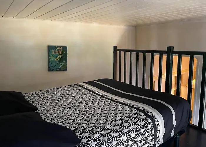 4 Personnes Copropriété Pas Frais De Ménage Appartement Hyères